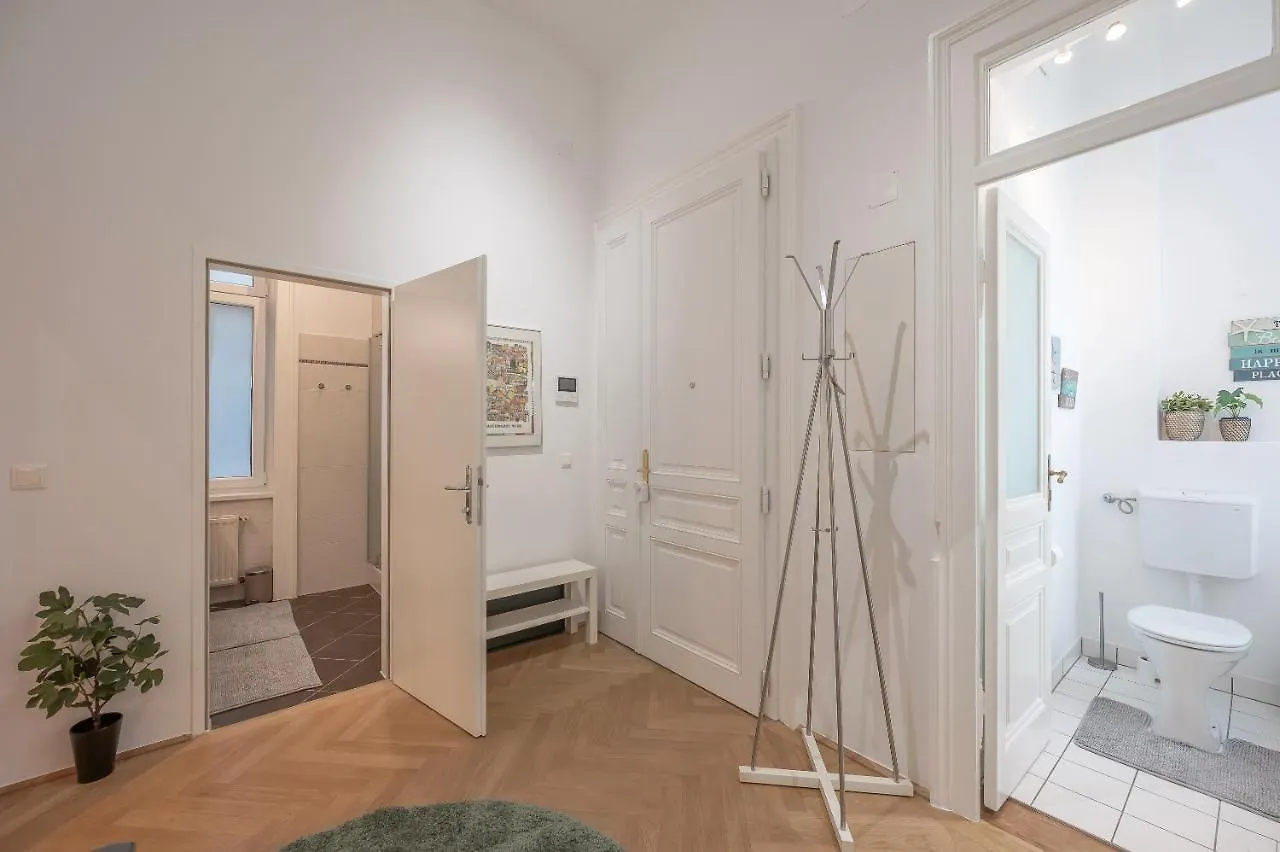 Cosy City Center Apartment Vienna 0*,  Austria