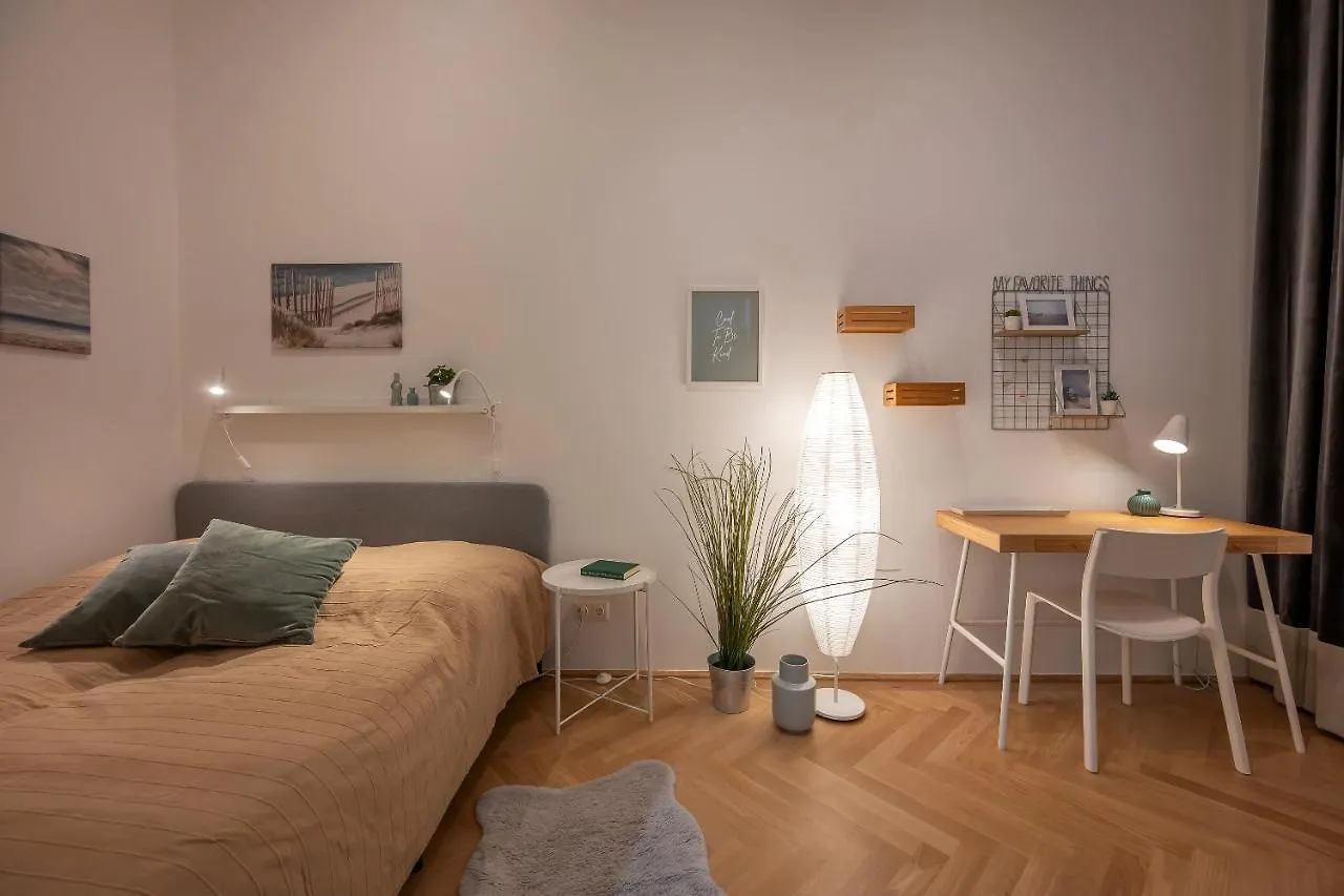 Cosy City Center Apartment Viyana